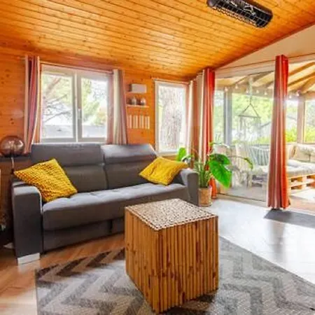 Chalet Et Pins Agde